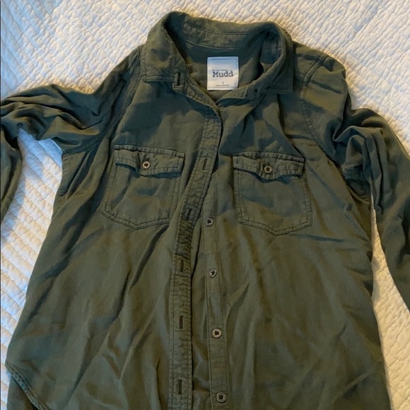 COPY - hunter green button down blouse - Picture 1 of 2